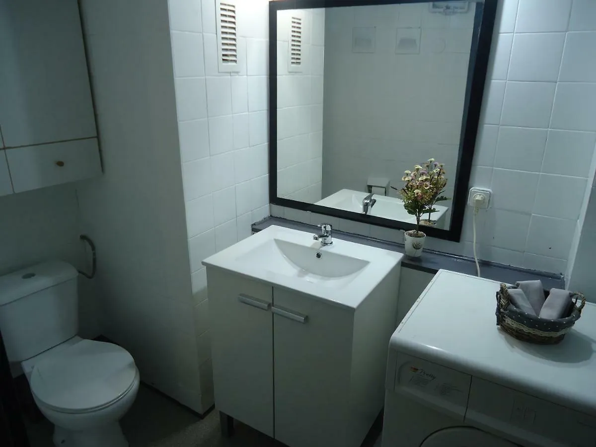 Promar La Pineda Apartment